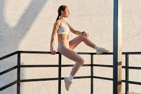 演员潘粤明批评国安：越南也输，你们真行