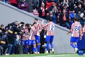 篮球火箭球员赛季得分持续增长